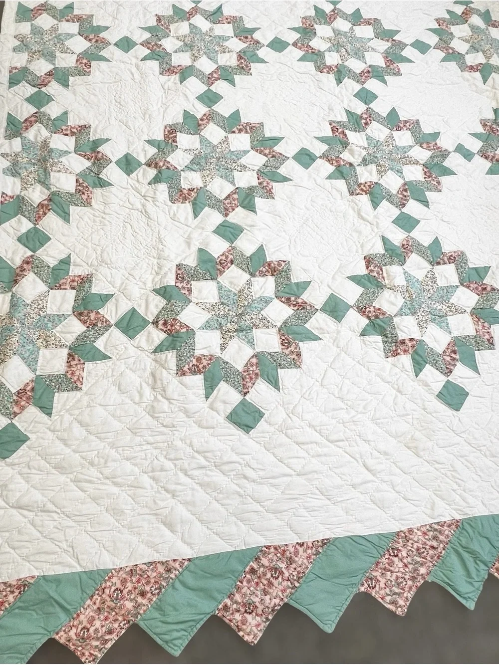 Handmade Vintage Eighth Point Star Patchwork Quilt Multicolor 85”x93” FLAW